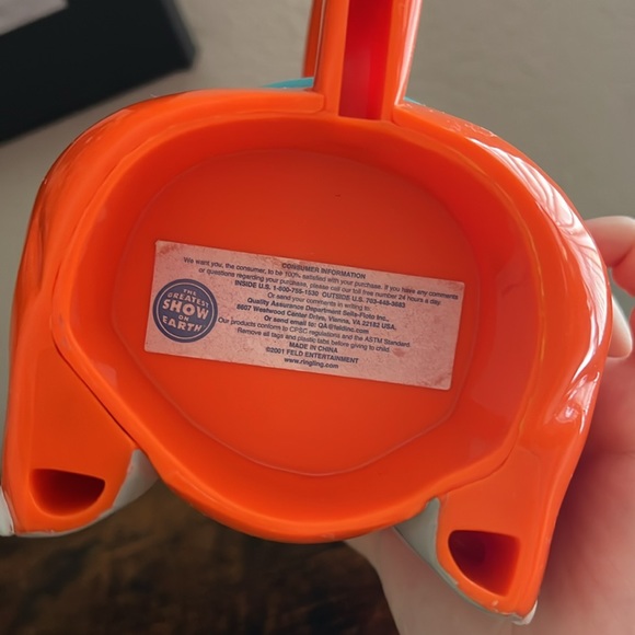 Ringling Bros. Circus Elephant Cup - Picture 8 of 12